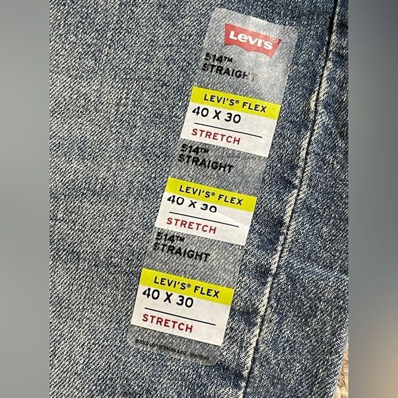 Sold - Picture 3 of 8